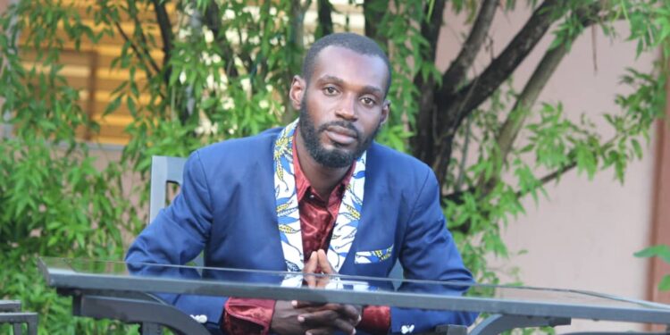 Kwonik #6 (Premye pati) / Levye pou transfòme Ayiti : Sou kategori sosyal ki ta dwe pote drapo transfòmasyon sosyal peyi a