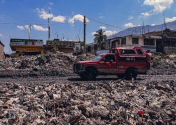 Fatra achte Pòtoprens lajan kontan pou malè sante nou