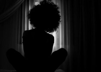 À l’écart dans sa propre famille !