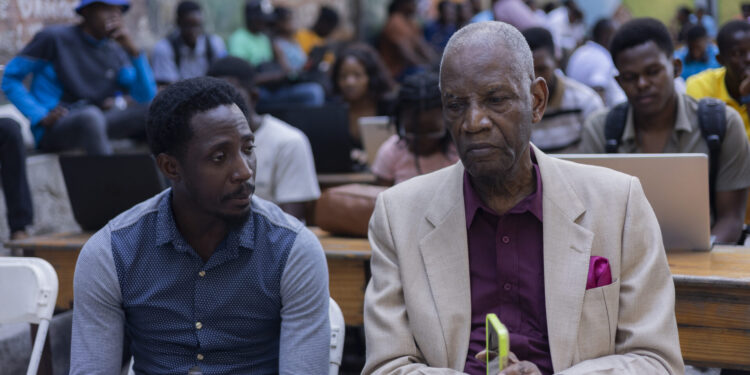 Klèb Asòtò : Yon omaj chaje emosyon pou Jean Dorcely Dede