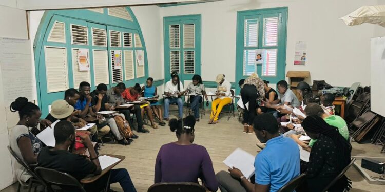 Espace de santé mentale en Haïti avec des jeunes participants au Refuge au Cap-Haïtien